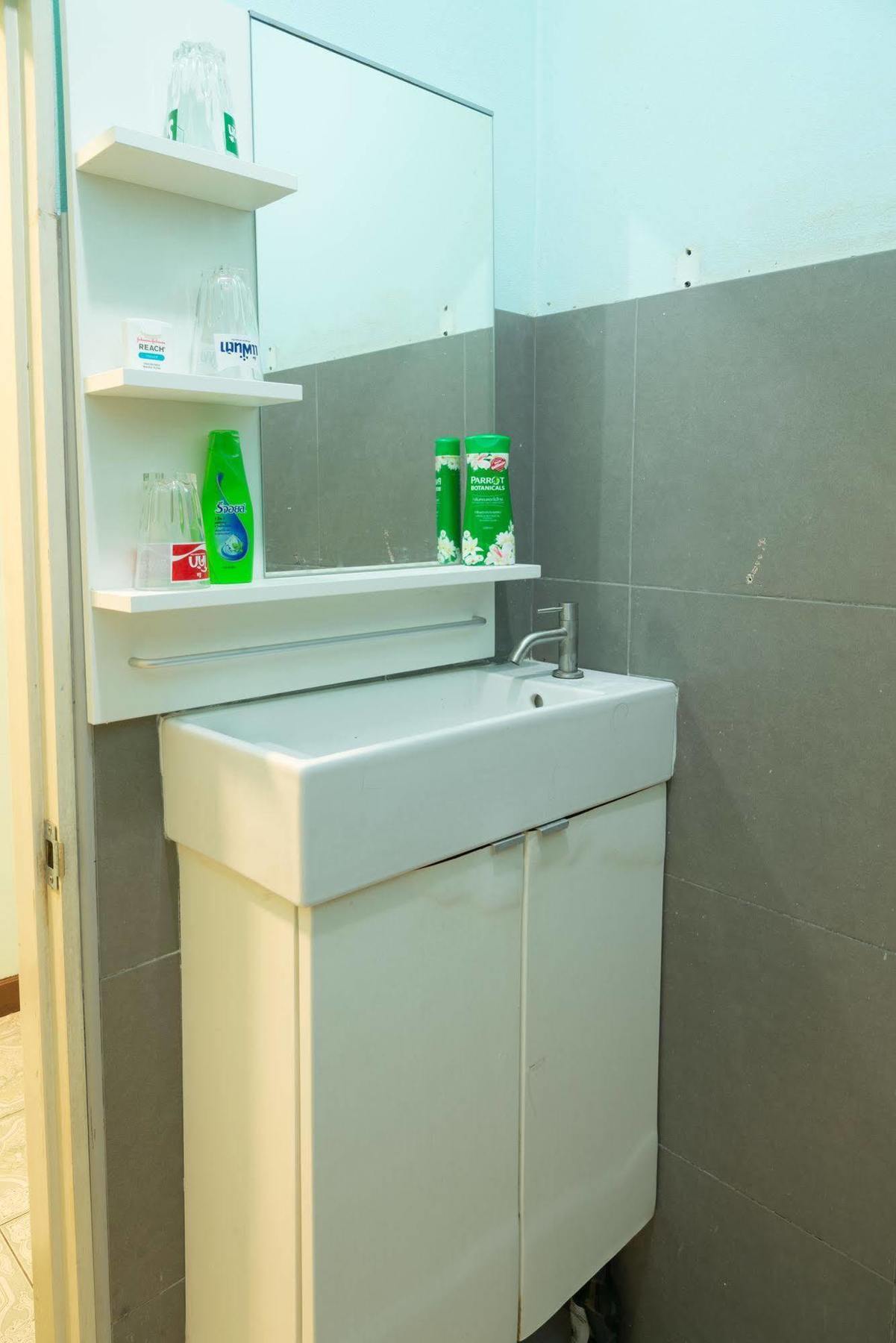 Nty Hostel Near Suvarnabhumi Airport Бангкок Экстерьер фото