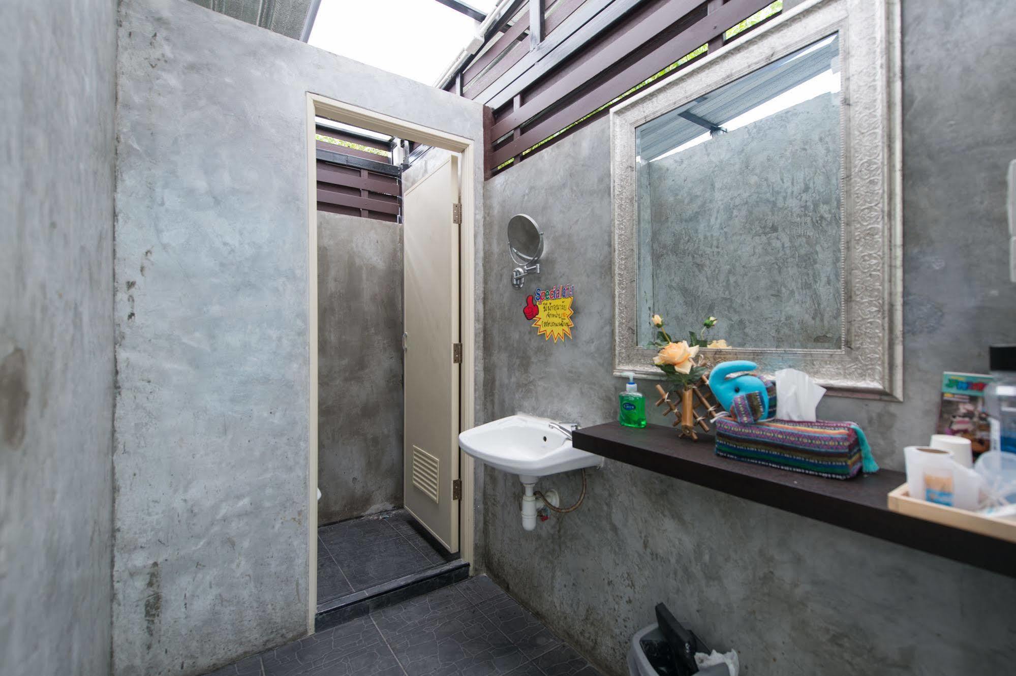 Nty Hostel Near Suvarnabhumi Airport Бангкок Экстерьер фото