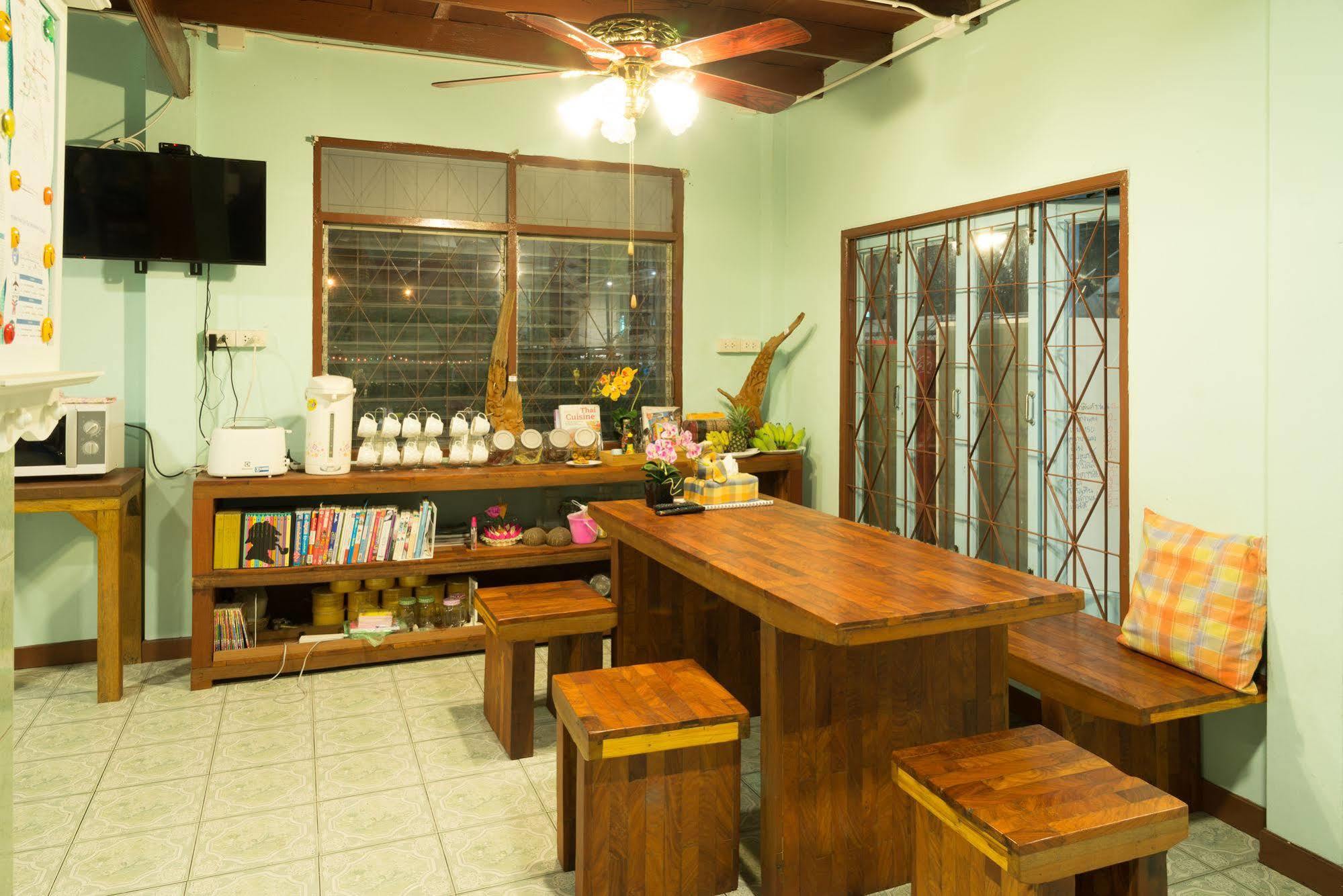 Nty Hostel Near Suvarnabhumi Airport Бангкок Экстерьер фото